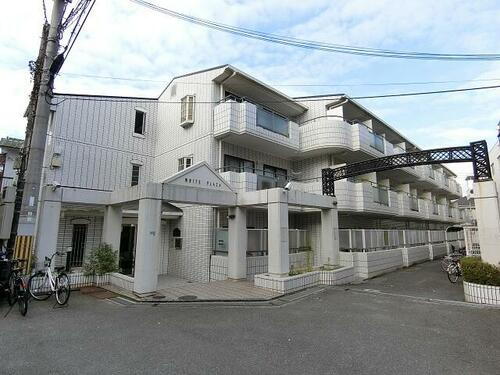 ホワイトプラザ 3階建