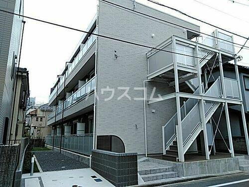 東京都足立区大谷田３丁目 3階建