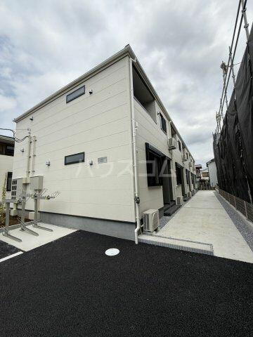 リーブルファイン三郷新和Ⅲ　２号棟 2階建