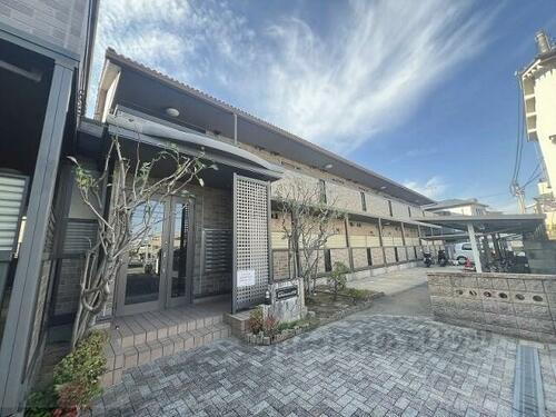 兵庫県川西市栄根２丁目 築21年8ヶ月 2階建