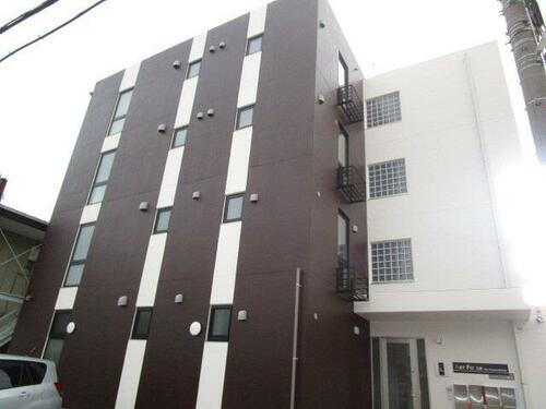 ＡｒｔＦｏｒｃｅ八幡駅前 4階建