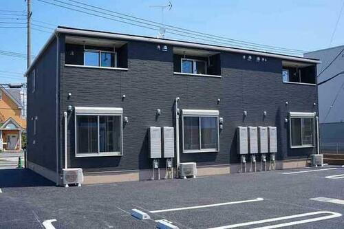 群馬県太田市南矢島町 2階建
