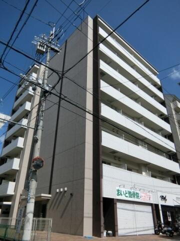 ソラージュ茨木 8階建