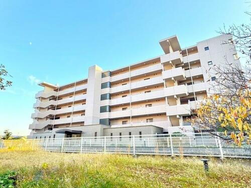 香川県高松市屋島西町 賃貸マンション