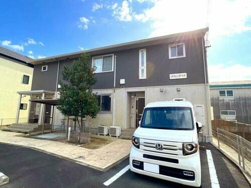 静岡県袋井市高尾 2階建