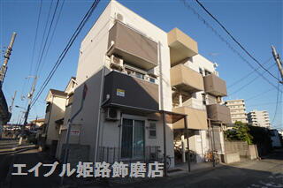 ルミエール神屋町 3階建