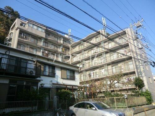 神奈川県横浜市港北区篠原町 7階建