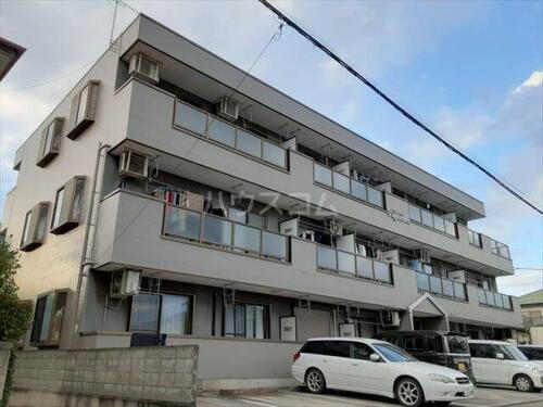 マンションヴィガラス 3階建