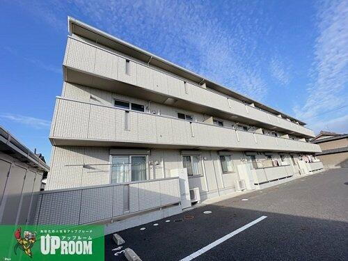 愛知県丹羽郡大口町奈良子２丁目 3階建 築8年