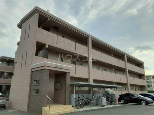 静岡県浜松市中央区富塚町 3階建 築11年7ヶ月