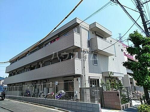 東京都足立区南花畑２丁目 3階建