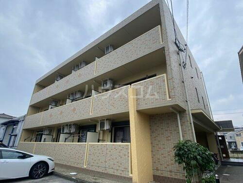 ライラック 3階建