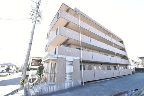 サザンヒルズ 4階建