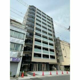 神奈川県横浜市鶴見区鶴見中央４丁目 11階建