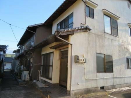 庄原市中本町２丁目戸建