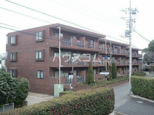 千葉県我孫子市船戸２丁目 3階建