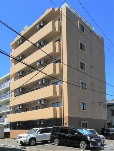 愛媛県松山市山越６丁目 賃貸マンション