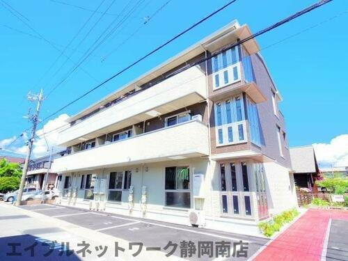 静岡県静岡市駿河区西脇 賃貸アパート