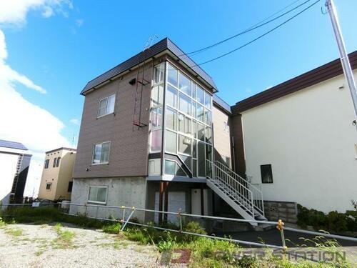 北海道小樽市緑１丁目 賃貸アパート