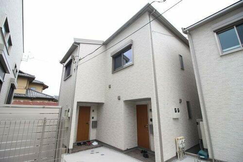 神奈川県横浜市港北区下田町６丁目 テラスハウス