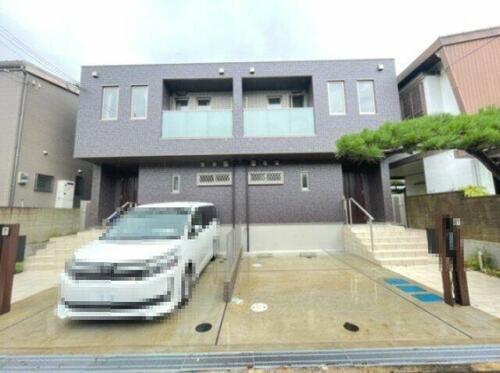 豊中市上野東２丁目テラスハウス 2階建