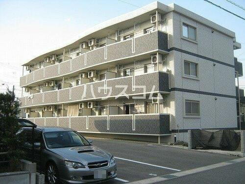 ヴィラ　クオーレ 3階建