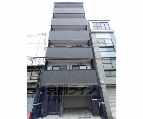 京都府京都市下京区堀之上町 6階建
