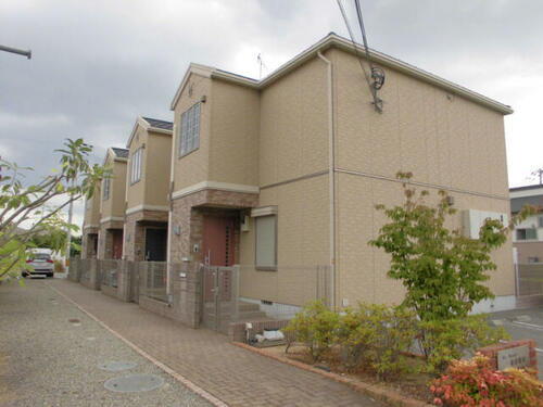 シャーメゾン姫路駅東