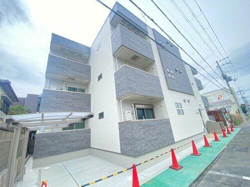 大阪府堺市西区浜寺石津町中２丁 3階建 築2年7ヶ月