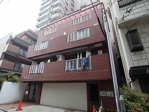 兵庫県明石市小久保２丁目 5階建