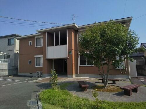 愛媛県松山市北井門３丁目 賃貸アパート