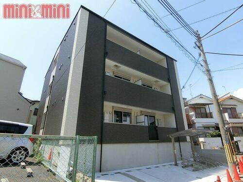 兵庫県神戸市垂水区山手３丁目 築5年8ヶ月 3階建