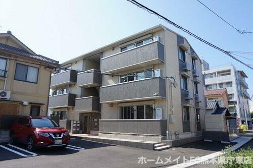 熊本県熊本市中央区本荘５丁目 3階建 築3年4ヶ月