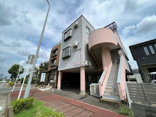 メゾンドアカツキ