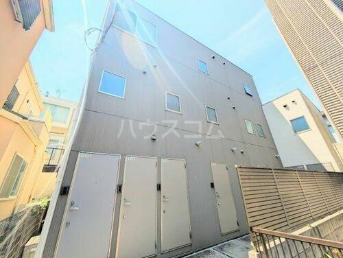 グリーンフォレスト尾山台 3階建