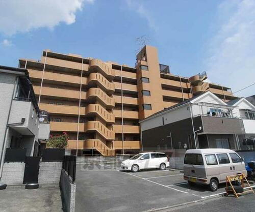 朝日プラザ鴨川Ⅰ 7階建
