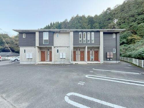 佐賀県武雄市武雄町大字富岡 賃貸アパート