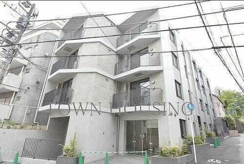 ＡＳＴＩＬＥ原宿 地上4階地下1階建