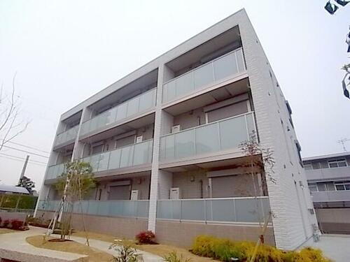 兵庫県尼崎市御園３丁目 築12年12ヶ月 3階建