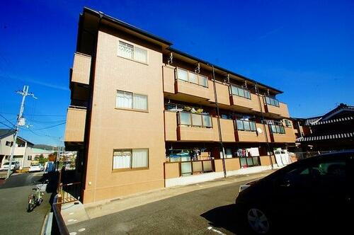 大阪府高槻市大蔵司２丁目 3階建 築31年2ヶ月