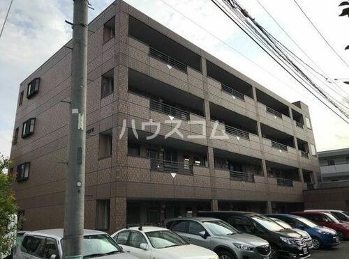 神奈川県川崎市中原区田尻町 4階建