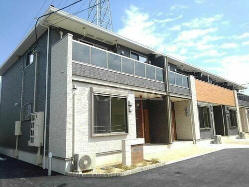 三重県四日市市東日野１丁目 2階建 築5年11ヶ月