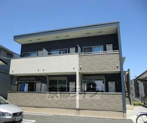 京都府京田辺市興戸和井田 2階建 築6年