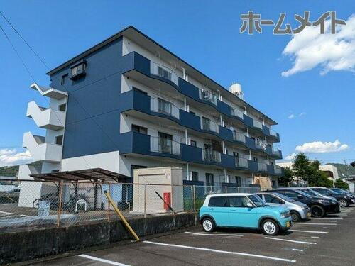 アリビオ（鵜沼南町） 4階建