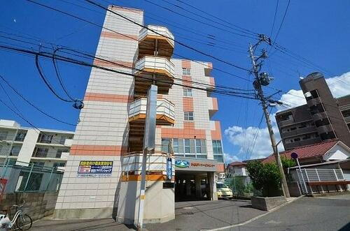 グローリー足立 5階建