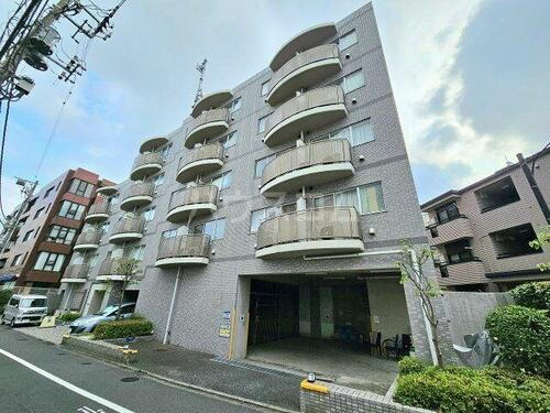 パークナードフィット田園調布 地上5階地下1階建