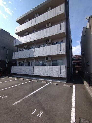 静岡県浜松市中央区上島５丁目 築10年10ヶ月 4階建