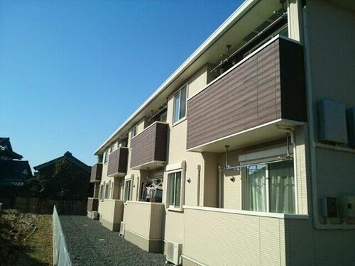 千葉県香取市新寺 築11年4ヶ月 2階建