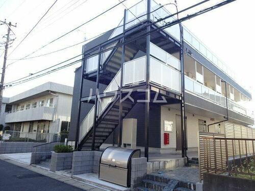 千葉県千葉市中央区若草１丁目 3階建 築7年5ヶ月