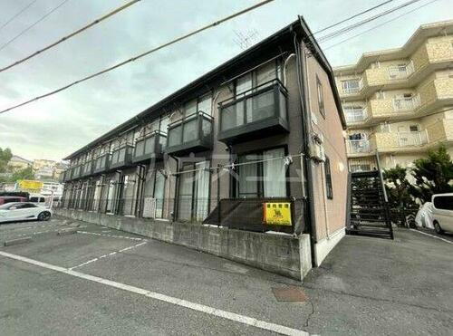 ナリッシュアレイ 2階建